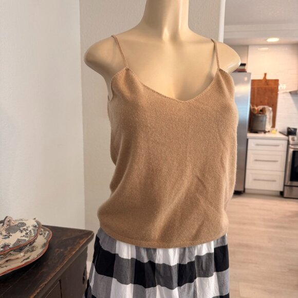 VINCE CASHMERE deep-V neck line Hip Length adjustable Shoulder Straps TANK TOP